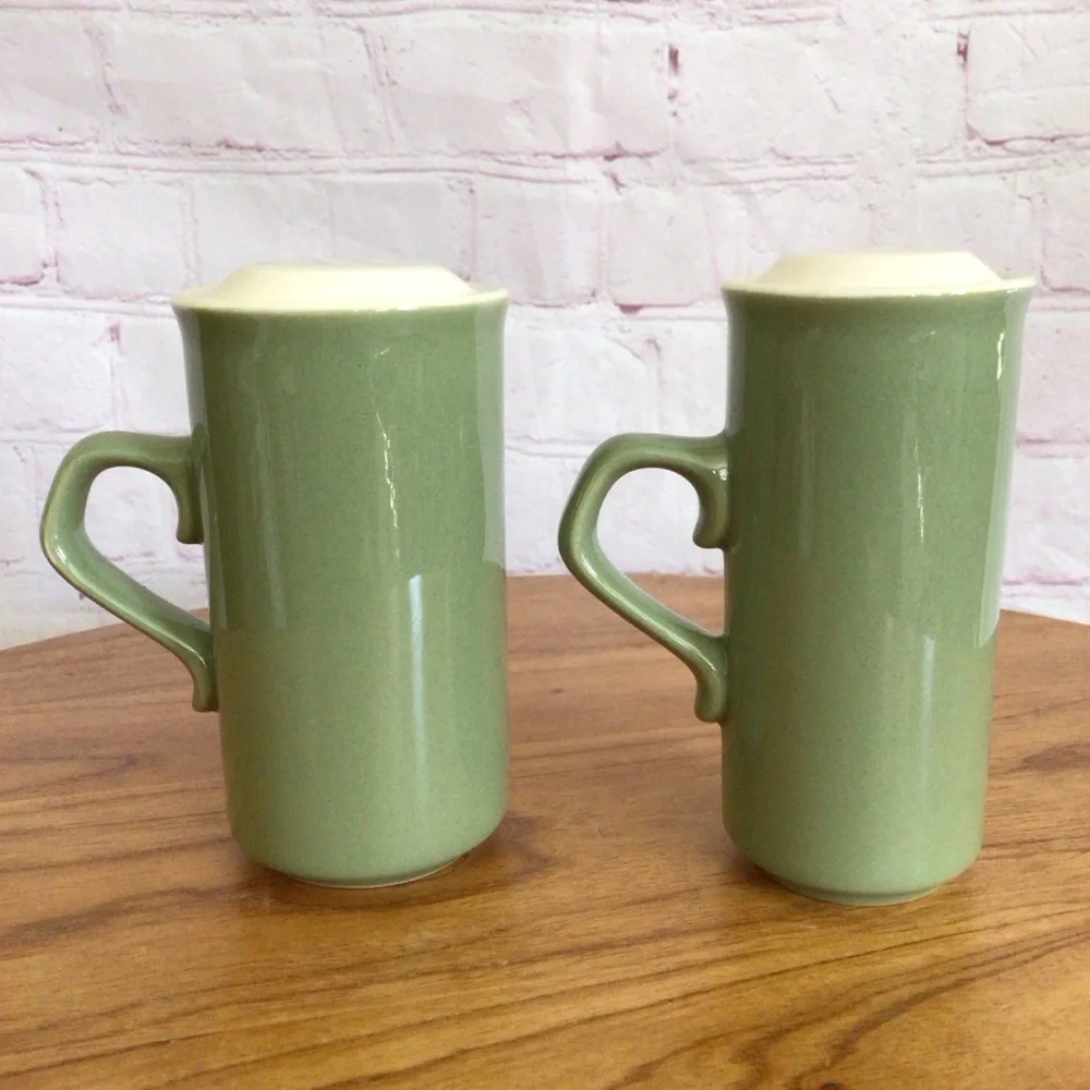 Vintage Green and Cream Handled Salt and Pepper Shaker Pair - Picture 3 of 6
